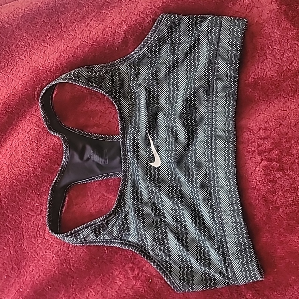 Nike sports bra